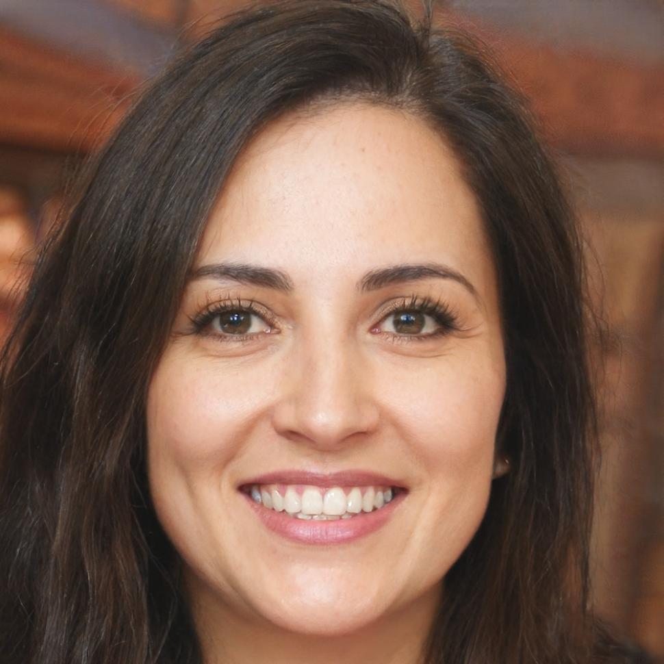 Elena Vasquez, Founder and Lead Financial Analyst